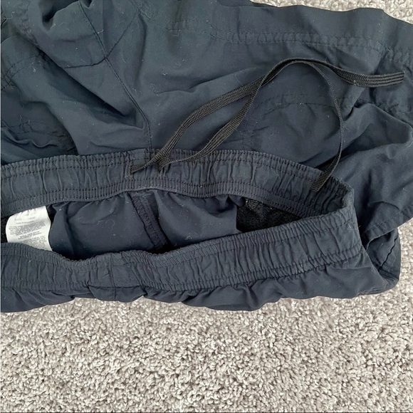 Columbia Women's Sandy River Nylon Shorts size Small - Picture 4 of 11